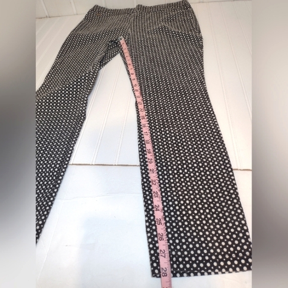The Limited women's black/white ankle stretchy pants size (12) - Picture 10 of 16